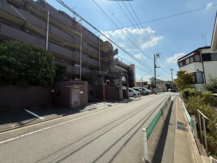 物件外観写真6　(周辺環境)