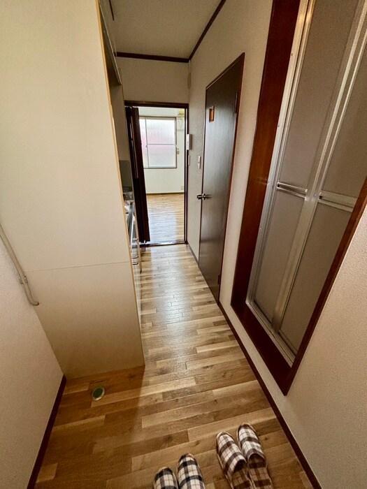 物件内観写真19　(廊下)