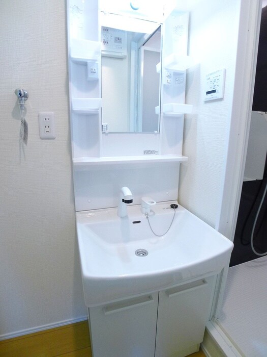 物件内観写真13　(洗面)