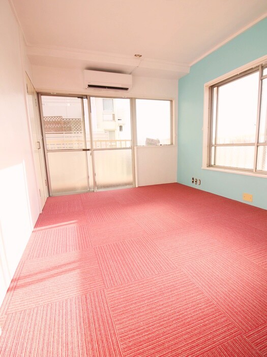 物件内観写真6　(居室)