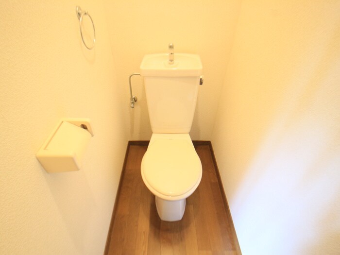 物件内観写真11　(トイレ)