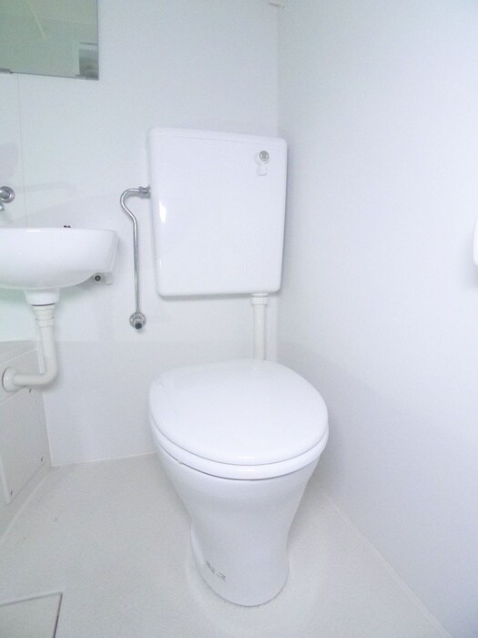 物件内観写真16　(トイレ)