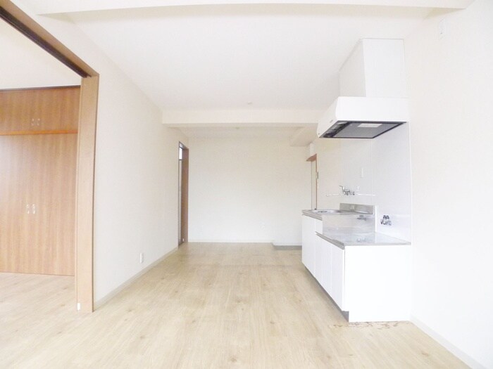 物件内観写真18　(居室)