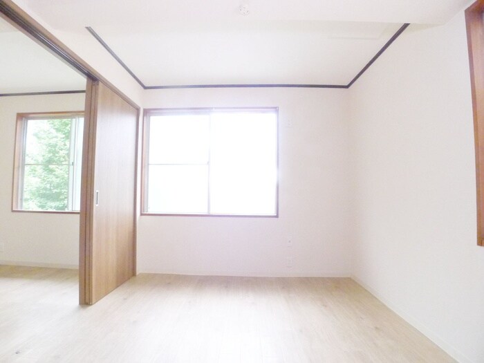 物件内観写真20　(居室)