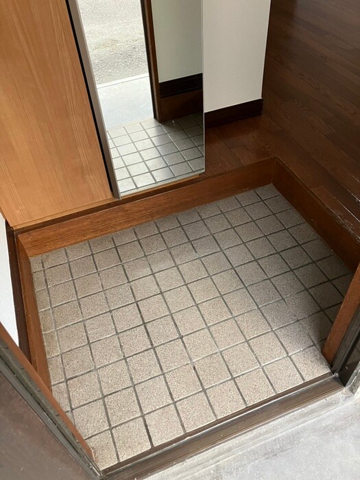 物件内観写真20　(玄関)