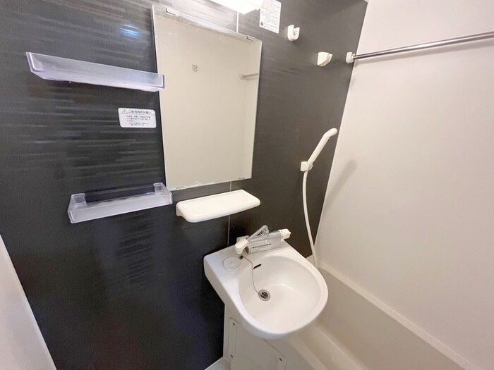 物件内観写真17　(洗面)