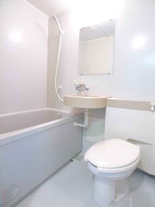 物件内観写真7　(バス／シャワールーム等)