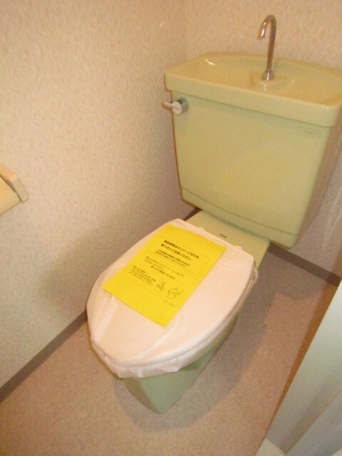 物件内観写真13　(トイレ)