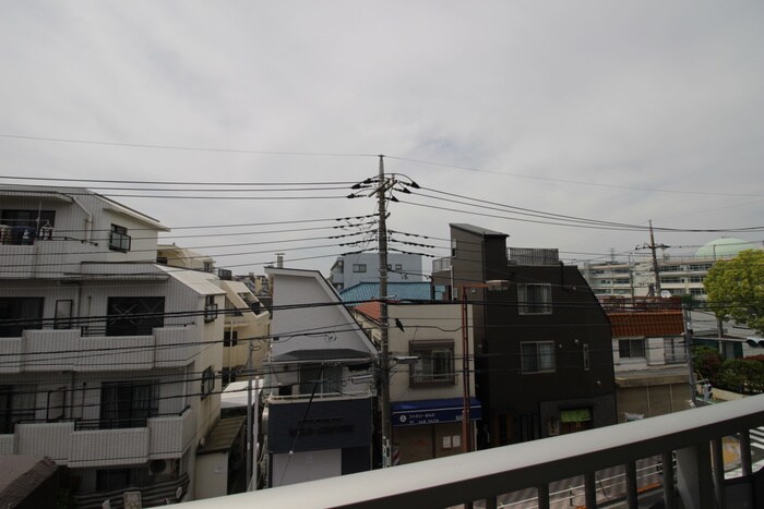 物件内観写真19　(室内からの展望)