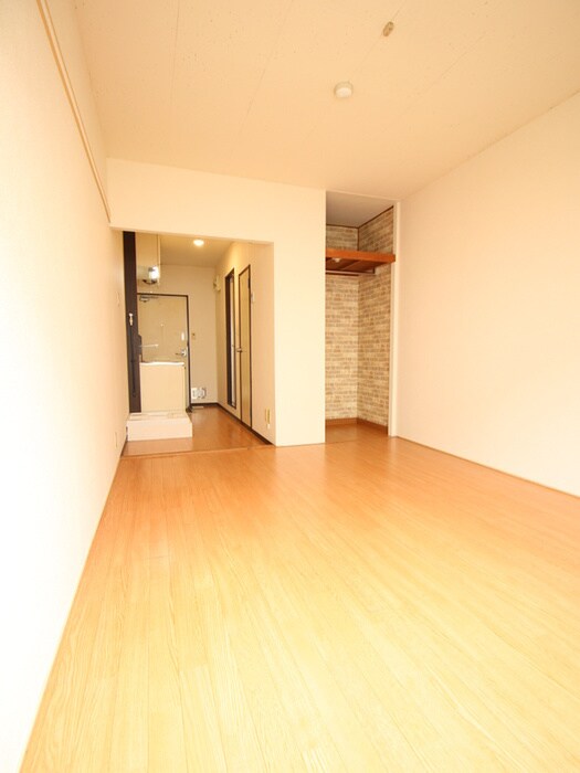 物件内観写真10　(居室)