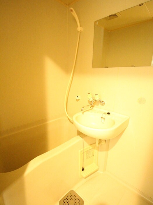 物件内観写真12　(バス／シャワールーム等)