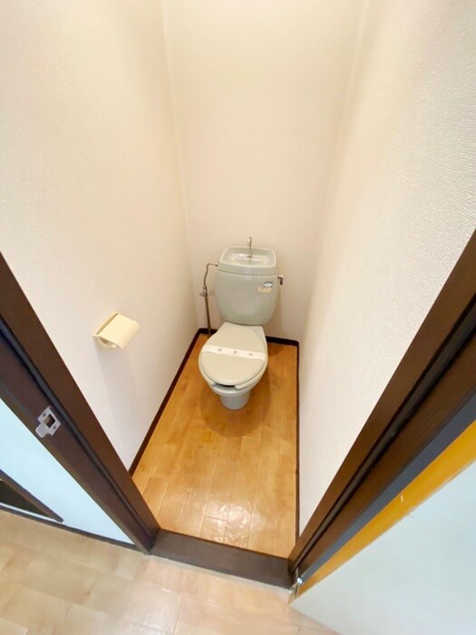 物件内観写真16　(トイレ)