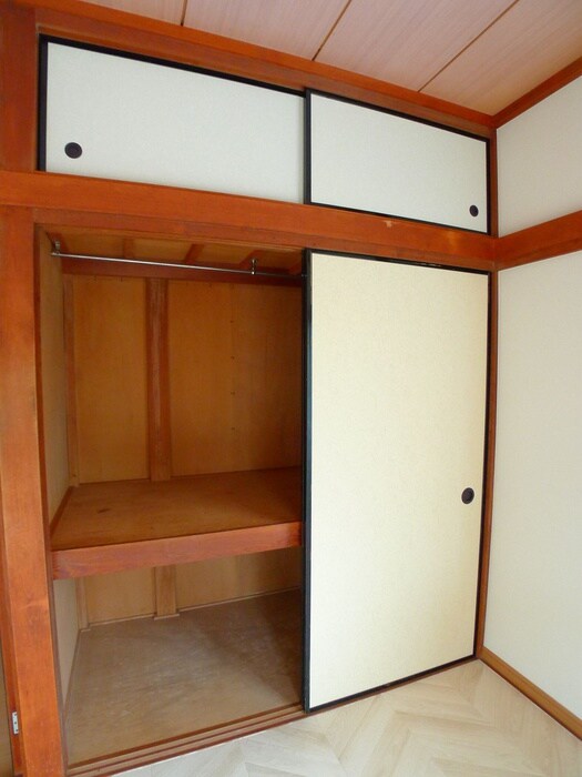 物件内観写真10　(収納)