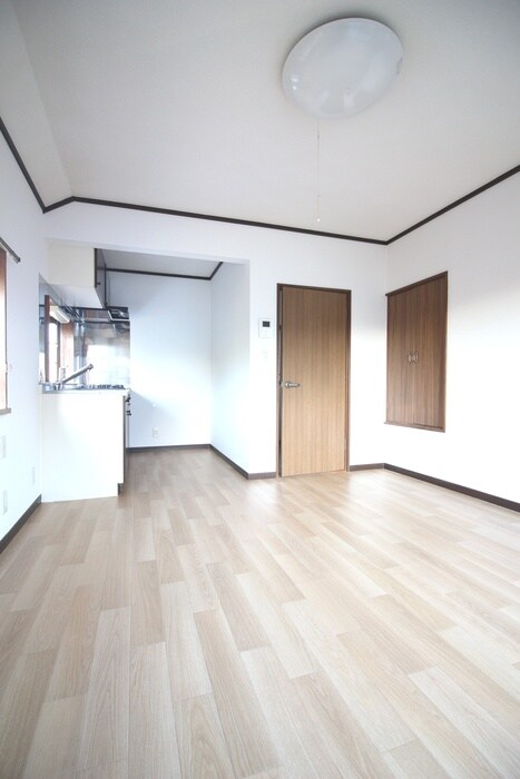 物件内観写真6　(居室)