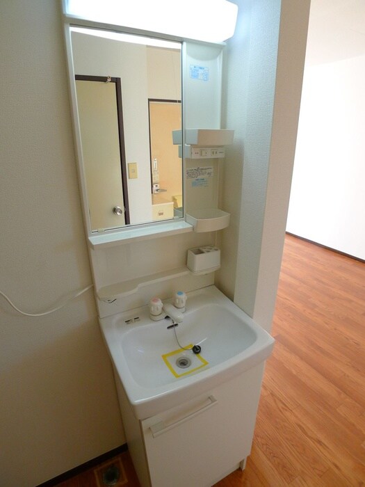 物件内観写真11　(洗面)