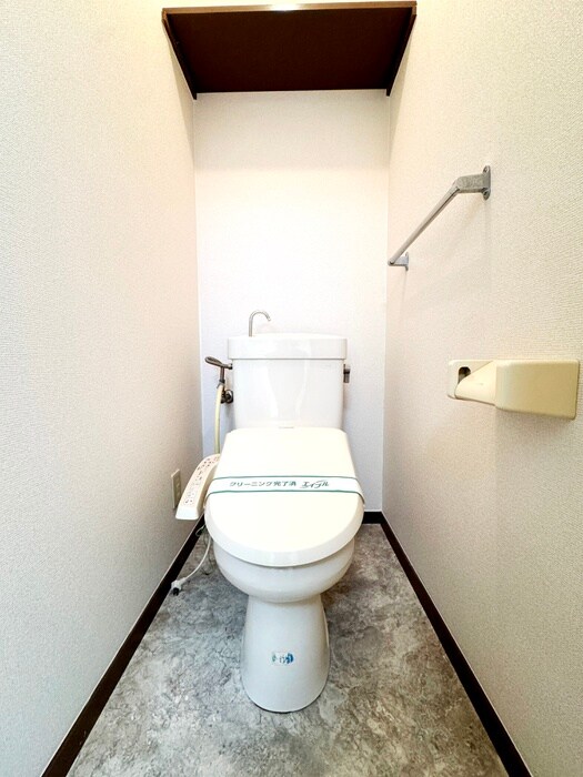 物件内観写真12　(トイレ)