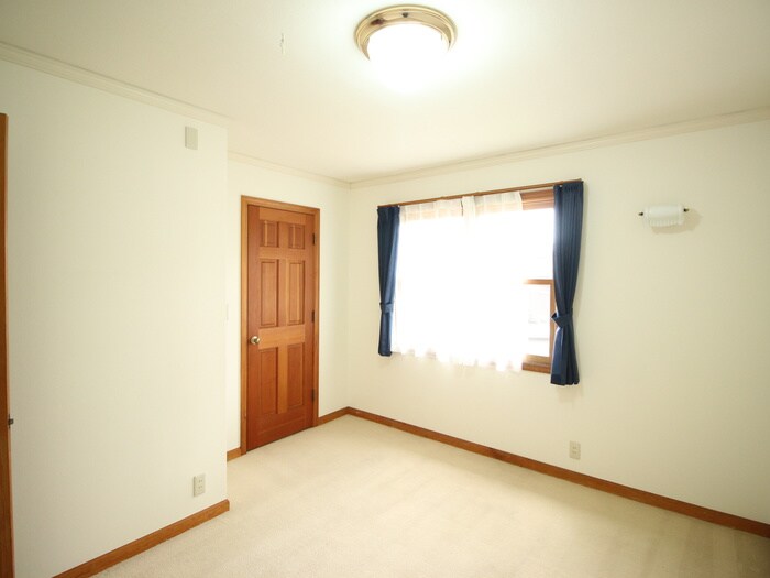 物件内観写真17　(居室)