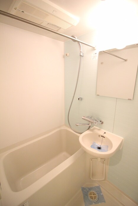 物件内観写真13　(バス／シャワールーム等)