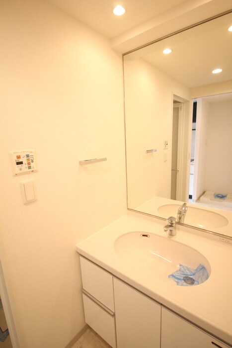物件内観写真15　(洗面)