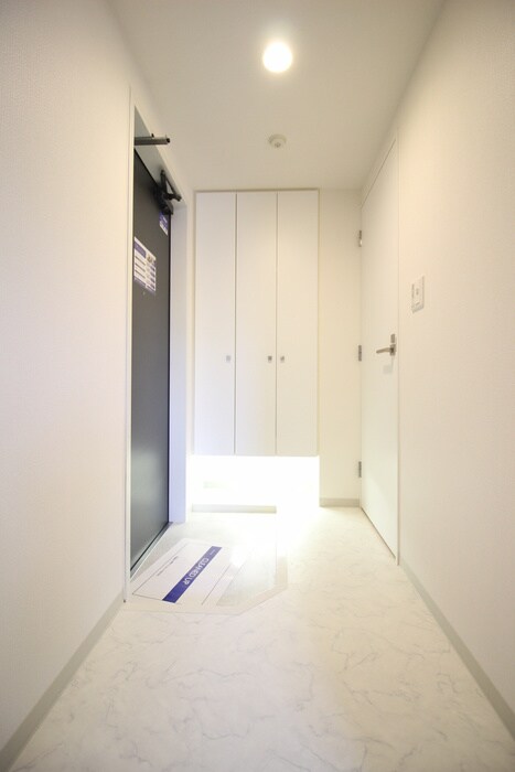 物件内観写真19　(廊下)