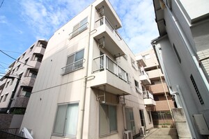 メゾン鈴木外観写真