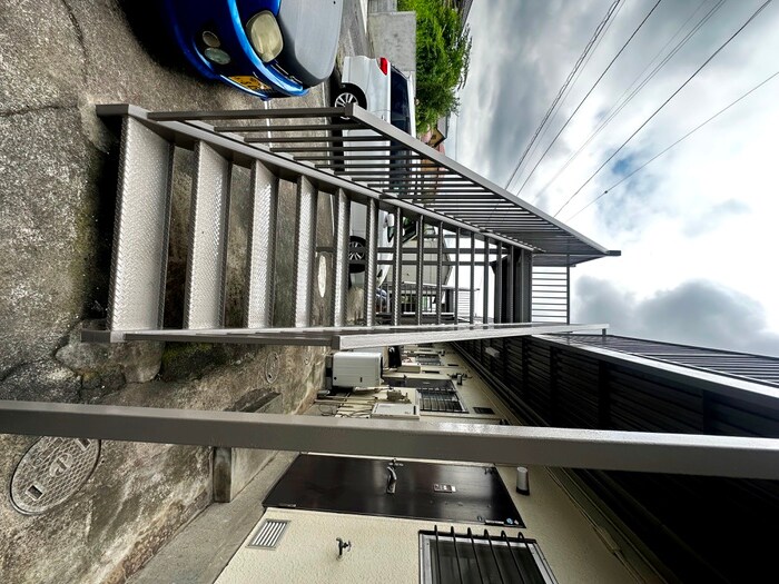 物件外観写真6　(建物設備)