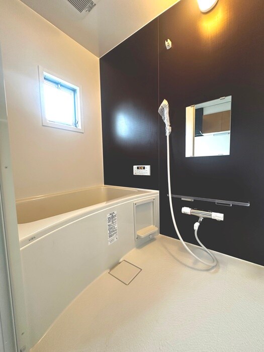 物件内観写真13　(バス／シャワールーム等)