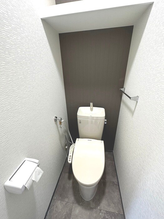 物件内観写真14　(トイレ)