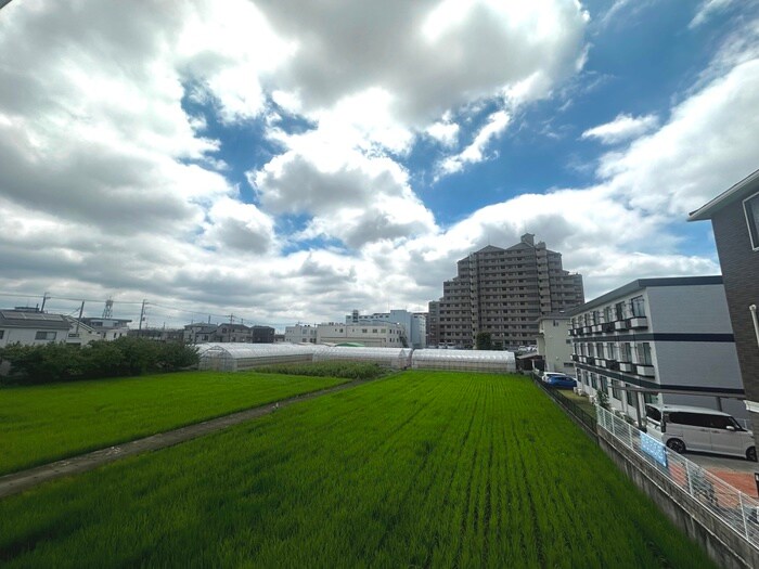 物件内観写真20　(室内からの展望)