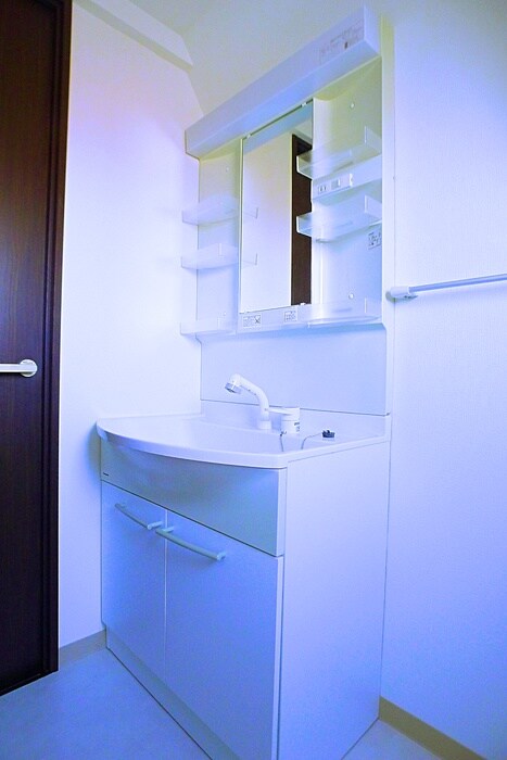 物件内観写真11　(洗面)