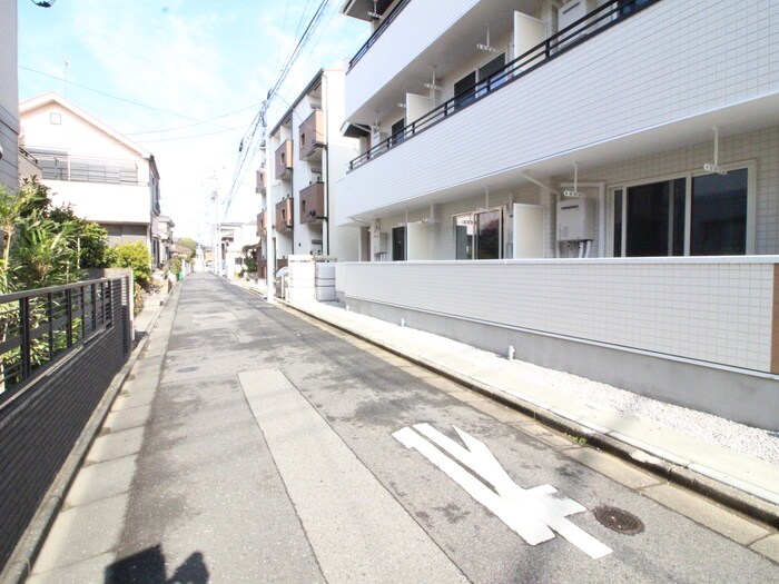 物件外観写真4　(周辺環境)