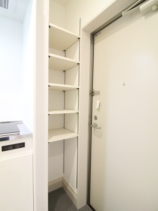 MELDIA舎人Ⅱの靴箱