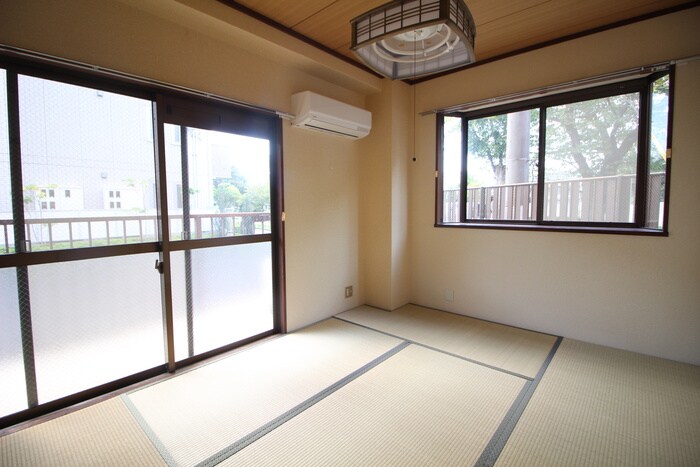 物件内観写真7　(居室)