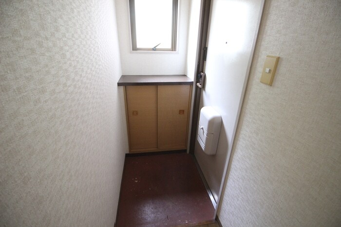 物件内観写真20　(玄関)