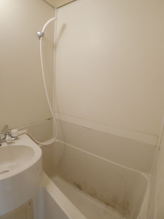 物件内観写真12　(バス／シャワールーム等)