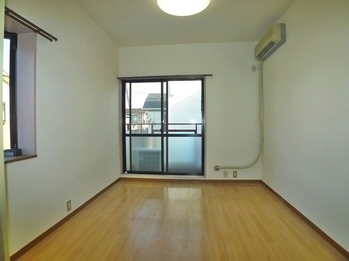 物件内観写真18　(居室)