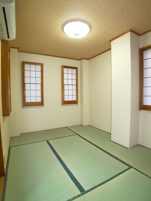 物件内観写真7　(居室)