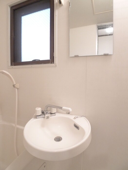 物件内観写真12　(洗面)