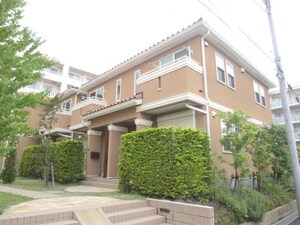トリアス新百合ヶ丘Ｆ外観写真