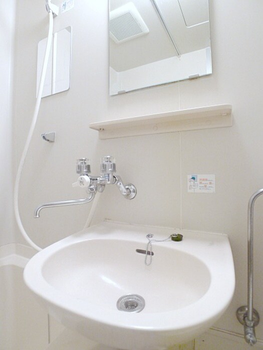 物件内観写真16　(洗面)