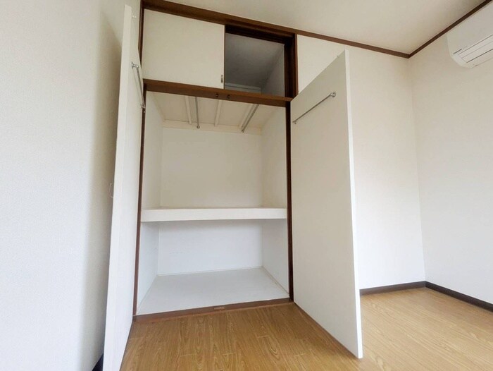 物件内観写真13　(収納)