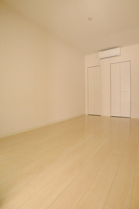 物件内観写真8　(内観写真)