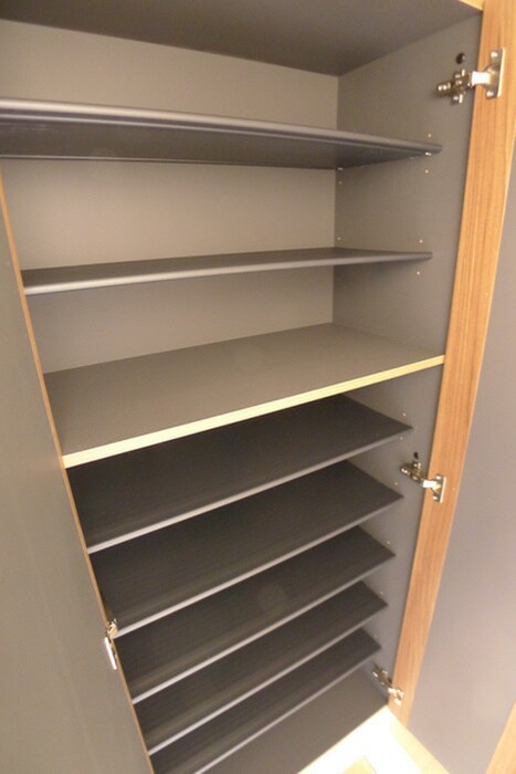 物件内観写真15　(靴箱)