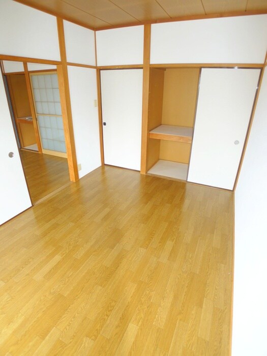物件内観写真7　(居室)