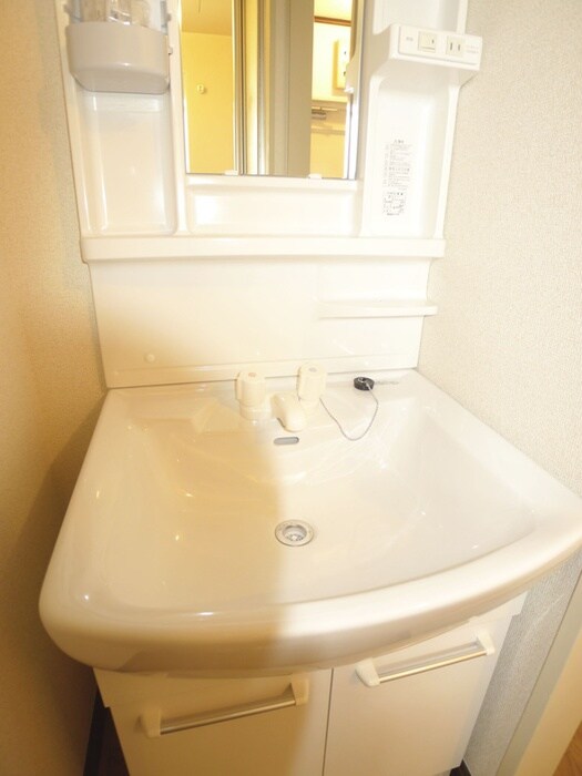 物件内観写真9　(洗面)