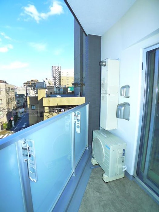 物件内観写真16　(ベランダ・バルコニー)