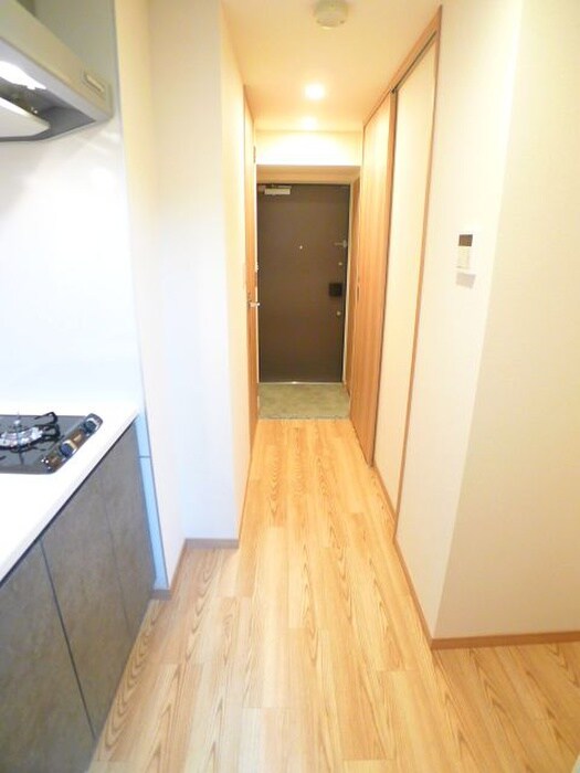 物件内観写真19　(廊下)