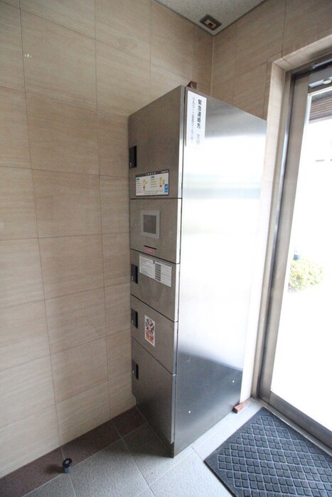 物件外観写真6　(建物設備)