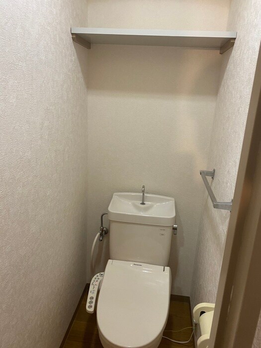 物件内観写真11　(トイレ)