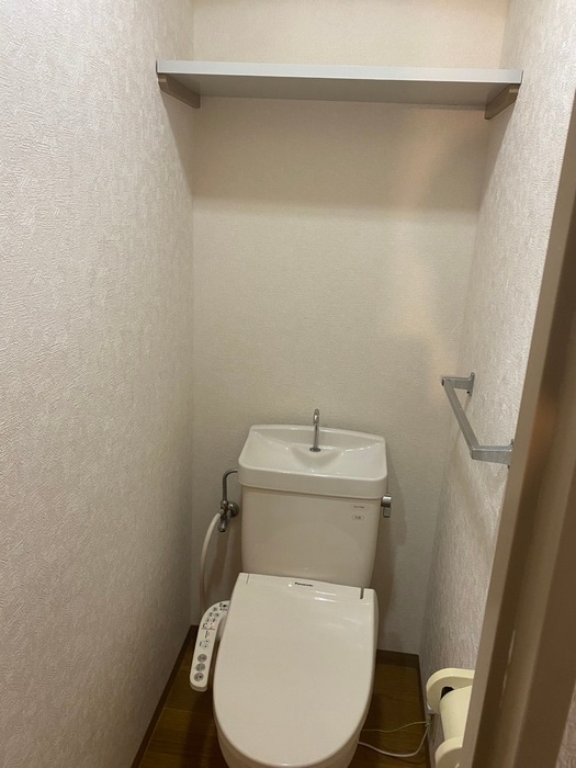 物件内観写真11　(トイレ)